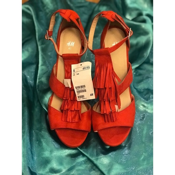 Strap Fringe Heeled Sandal - Picture 3 of 8